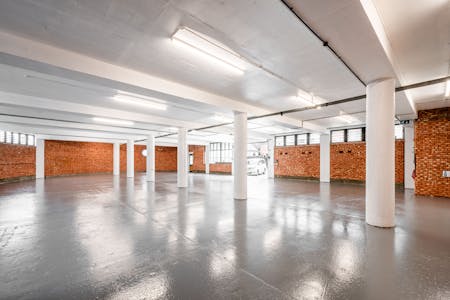 Unit 1 Bayford Street Industrial Units, London, Office / Industrial To Let - Bayford St Business Centre U1 - Low Res 3.jpg