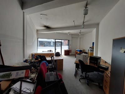 21 Canute Place, Knutsford, Retail To Let - Image 2