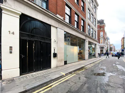 14 Hollen Street, London, Office To Let - IMG_0963.jpg