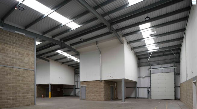 Unit 7 Thurrock Trade Park, West Thurrock, Industrial To Let - West Thurrock  Thurrock Trade Park 6 8 wh.JPG