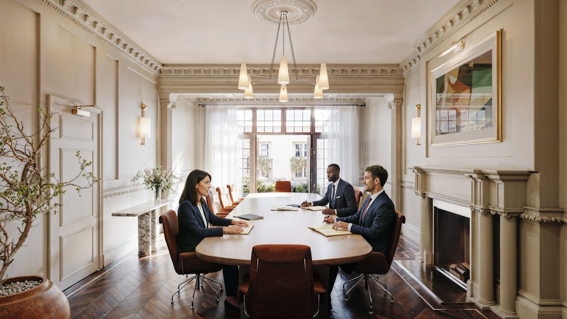 51 Berkeley Square, London, Office To Let - 010 Boardroom.jpg
