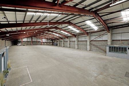 Unit 1 Fall Lane, Huddersfield, Industrial To Let - IMG_0331.jpg