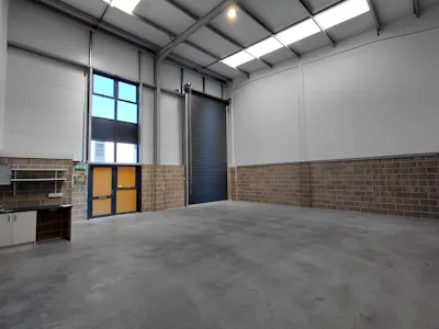 Unit 38, Axis 31, Oak Field Road, Wimborne, Industrial / Warehouse To Let - 20260731_111201.jpg