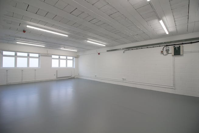 Unit 2A Littleton House, Ashford, Industrial / Warehouse To Let - 3.JPG