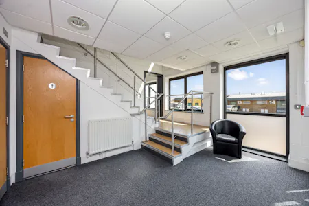 BLB House, Unit 15 Hunns Mere Way, Brighton, Business Park / Business Units / E (Commercial / Business / Service) / Flex Office / Office / Serviced Office To Let - Hunns Mere Way, BLB House Unit 15-006.JPG