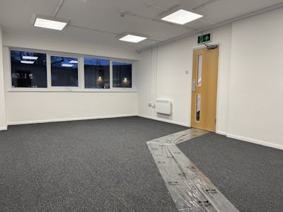 Unit 3, Molly Millars Bridge, Wokingham, Industrial / Warehouse To Let - Ground floor offices