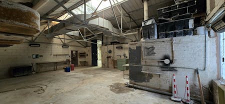 Winans Walk, London, Industrial / Office For Sale - be8d708c11fd41cc91d371843e1a035f.JPG