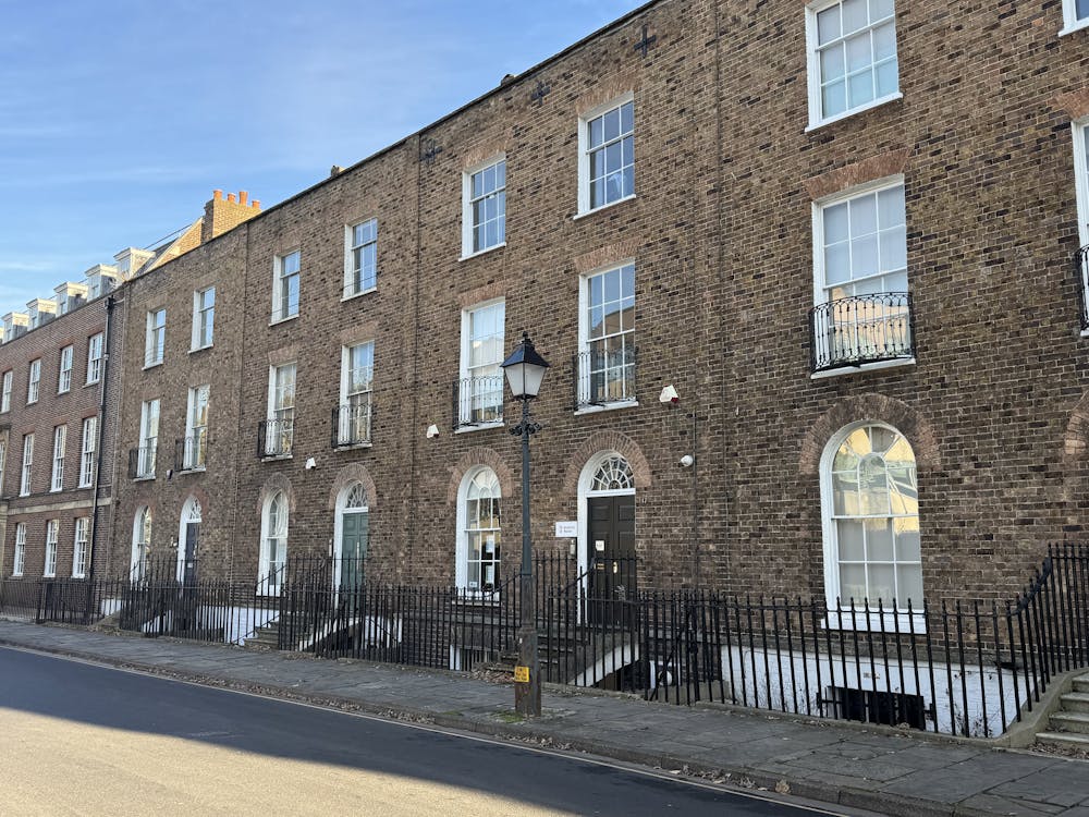 16 The Crescent - IMG_1155.JPG