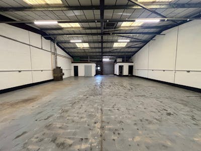 Unit 11, Pentood Industrial Estate, Cardigan, Industrial To Let - 11 Pentood 10.jpg
