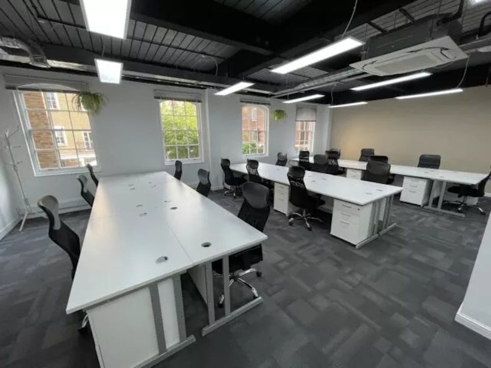 2 Bath Place, London, Office / Serviced Office To Let - BP 9.jpg