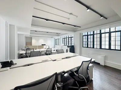 140 Wardour Street, London, Office To Let - IMG_6104.jpg