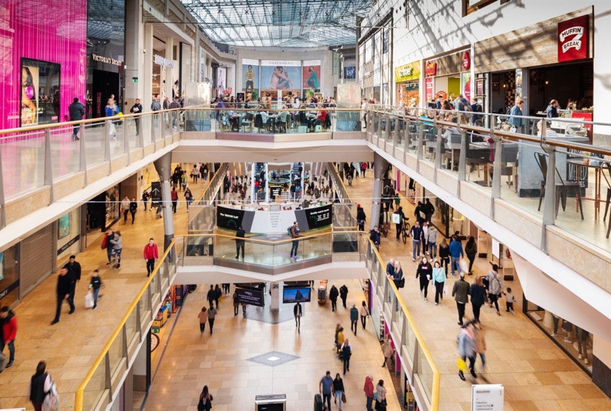 Shopping Centre Restaurant Unit plus Remote Storage, Birmingham, Restaurant Lease Assignment - Centre Photo.jpg