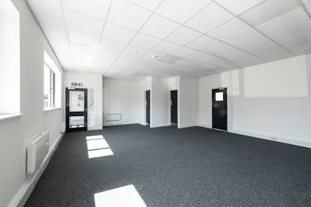 Unit K Penford Industrial Park, Imperial Way, Watford, Warehouse / Industrial / Light Industrial To Let - 2019_07_26_J2_Penfold2431.jpg