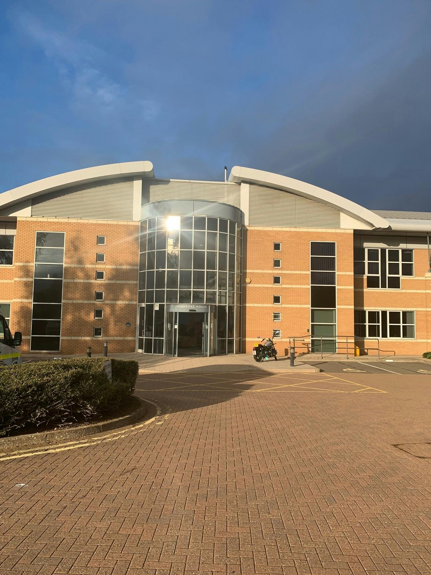 Pembroke House, Pegasus Business Park, Beverley Road, Office To Let - Pembroke House 7.jpg