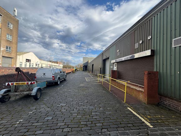 Unit 14 Claremont Centre, 39 Durham Street, Glasgow, Offices To Let - PHOTO-2026-04-15-06-56-38 9.jpg