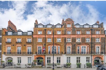 44 Russell Square, Bloomsbury, Office To Let - image.jpg - More details and enquiries about this property