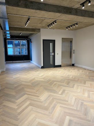 21 Woodstock Street, London, Offices To Let - 2nd floor IMG_3033.jpg