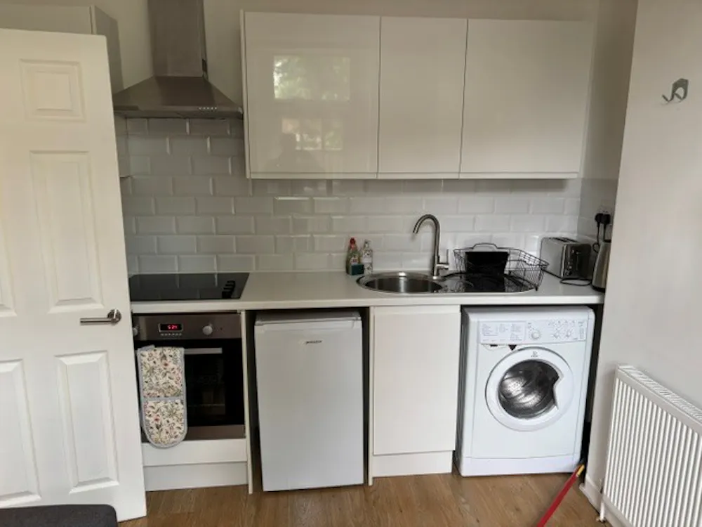128 Kentish Town Road - 2.jpg