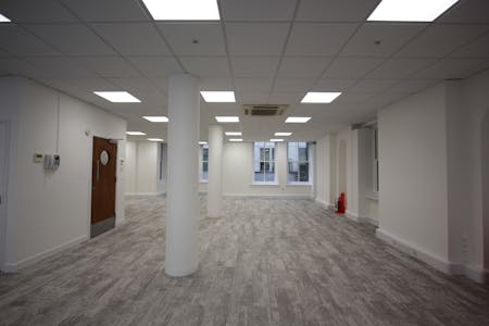 6-7 Queen Street, London, Office To Let - 6-7 Queen Street  Mez floor