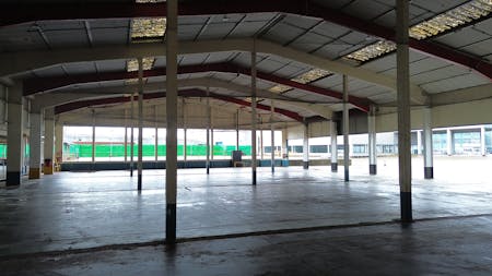 Unit 2 Hogarth, 39-40 Hythe Road, London, Open Storage To Let - DJI_0691.JPG