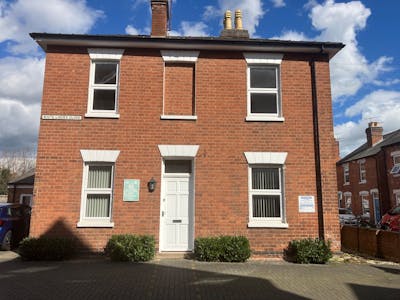 19 White Ladies Close, Worcester, Office For Sale - IMG_3868.jpeg