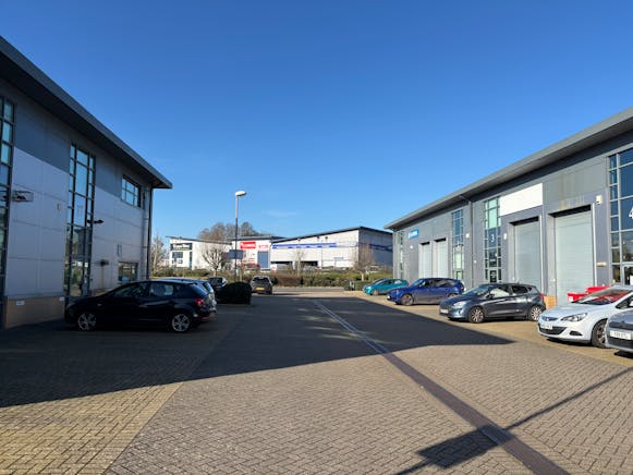 10 Devonshire Business Park, Basingstoke, Industrial / Warehouse To Let - IMG_1130.jpeg