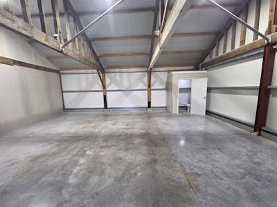 Scotts Hall Barns, Scotts Hall Road, Canewdon, Industrial To Let - WhatsApp Image 2026-02-13 at 13.45.21 (5).jpeg