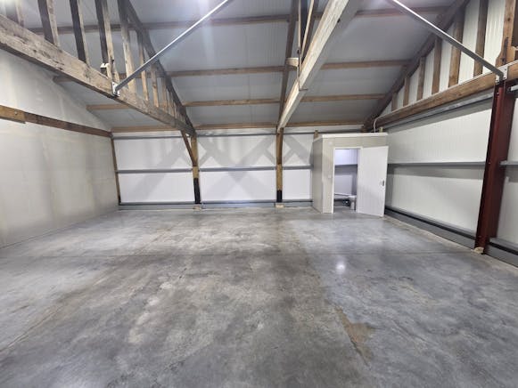 Scotts Hall Barns, Scotts Hall Road, Canewdon, Industrial To Let - WhatsApp Image 2026-02-13 at 13.45.21 (5).jpeg