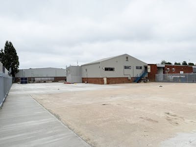 Unit 5, Eastbury Road, London, Industrial/Logistics To Let - WhatsApp Image 20250611 at 113621_383a2a80.jpg