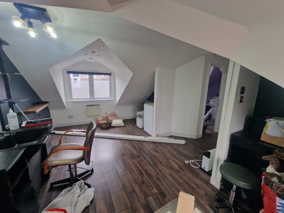 31 Church Street, Basingstoke, Retail For Sale - 20251014_113818.jpg