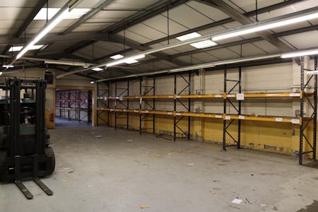 Unit 2, Nuneaton, Industrial/Logistics To Let - daa68bf4fc9f4ff2aa8b6834257a003d.JPG