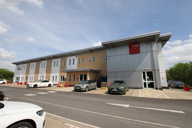 No.1 Midpoint Business Park, 1 Mid Point, Bradford, Office For Sale - L7D_2353.JPG