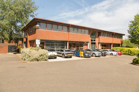 40 Alan Turing Road, Guildford, Industrial / Light Industrial / Office To Let - _26A3438.jpg