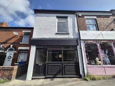 407 Hempshaw lane, Stockport, Retail To Let - 20250424_103045.jpg