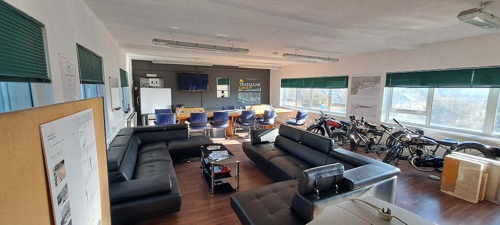 Offices, Trafalgar House, Quarry Road Industrial Estate - 20241004_091056.jpg