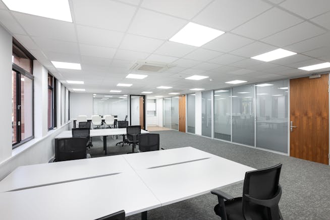 Oxford House, Leeds, Offices To Let - 13112024_Oxford_House_023.jpg