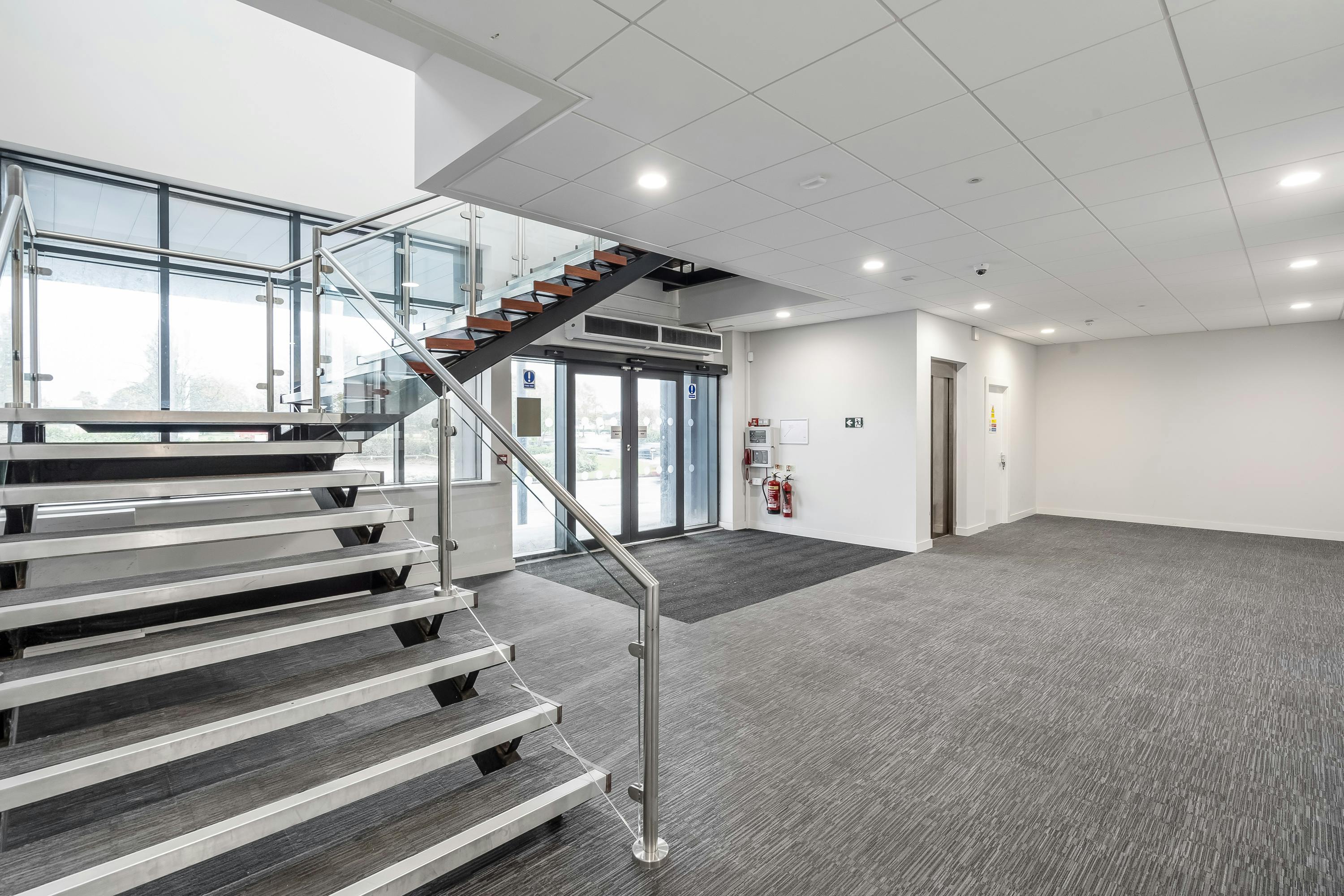 Temple House, Leeds, Offices To Let - DSC09848.jpg