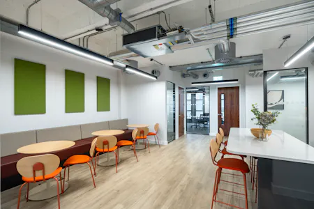 4 Chiswell Street, London, Office To Let - CHIS_028.jpg
