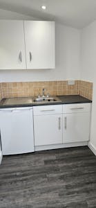 Unit 17 Green Farm, Bicester, E (Commercial / Business / Service) To Let - 20251008_163527.jpg