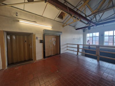 Unit 20, Stockport, Industrial/Logistics To Let - 20250127_144947.jpg