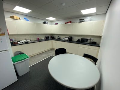 Suite 9, Eclipse House, Watford, Office To Let - 04.jpg