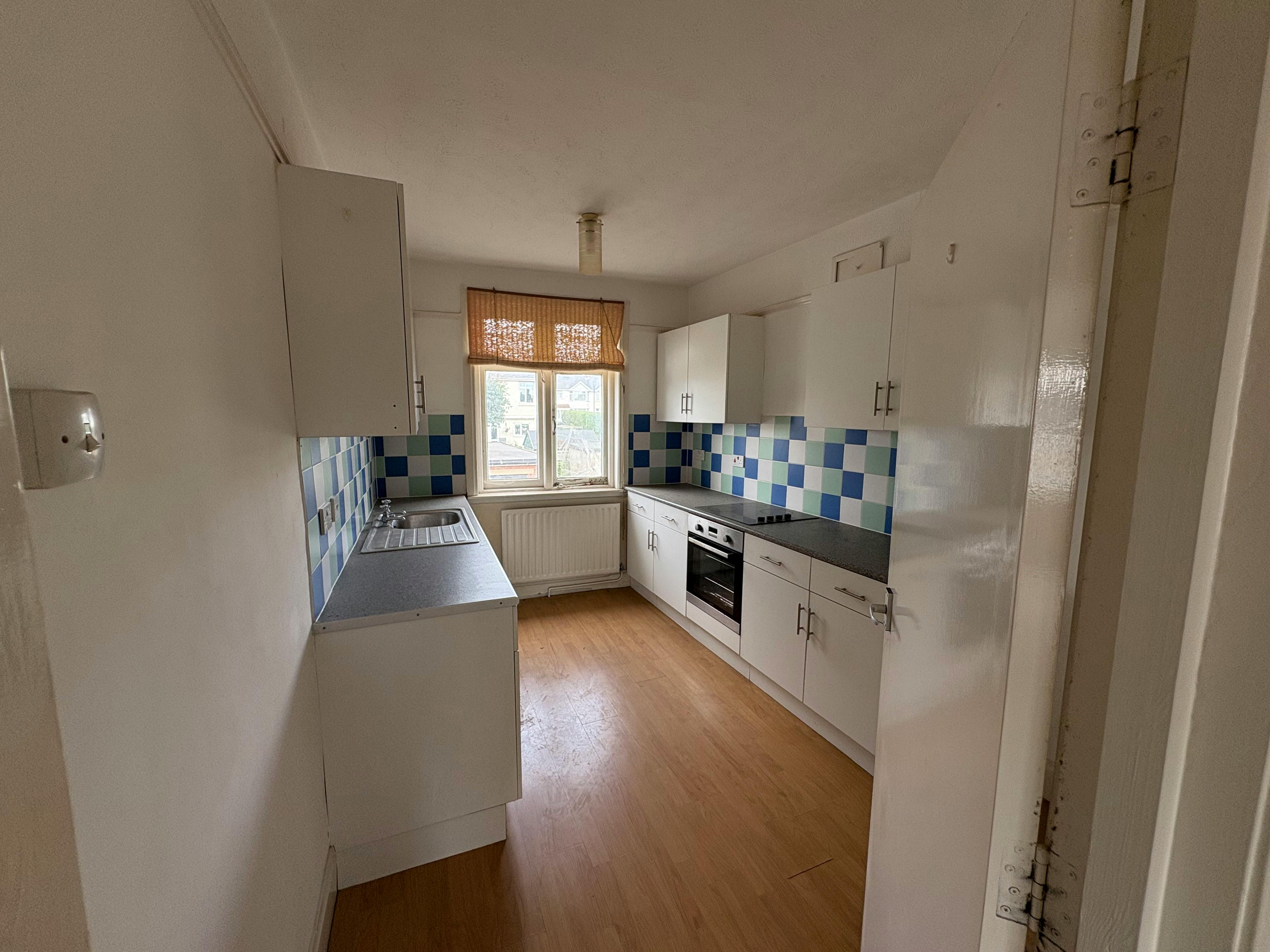 Retail/Shop in Southampton - photo 3