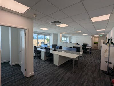 Suite 2.5, 34 Clarendon Road, Watford, Office Lease Assignment - PXL_20250617_101848068.jpg