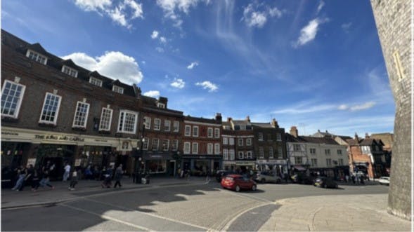 23 Thames Street, Windsor, Retail To Let - Picture4.jpg