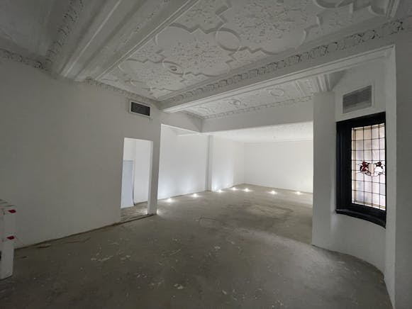 Retail / Cafe / Grab & Go Opportunity, 116A Knightsbridge, London To Let - IMG_1126.jpg