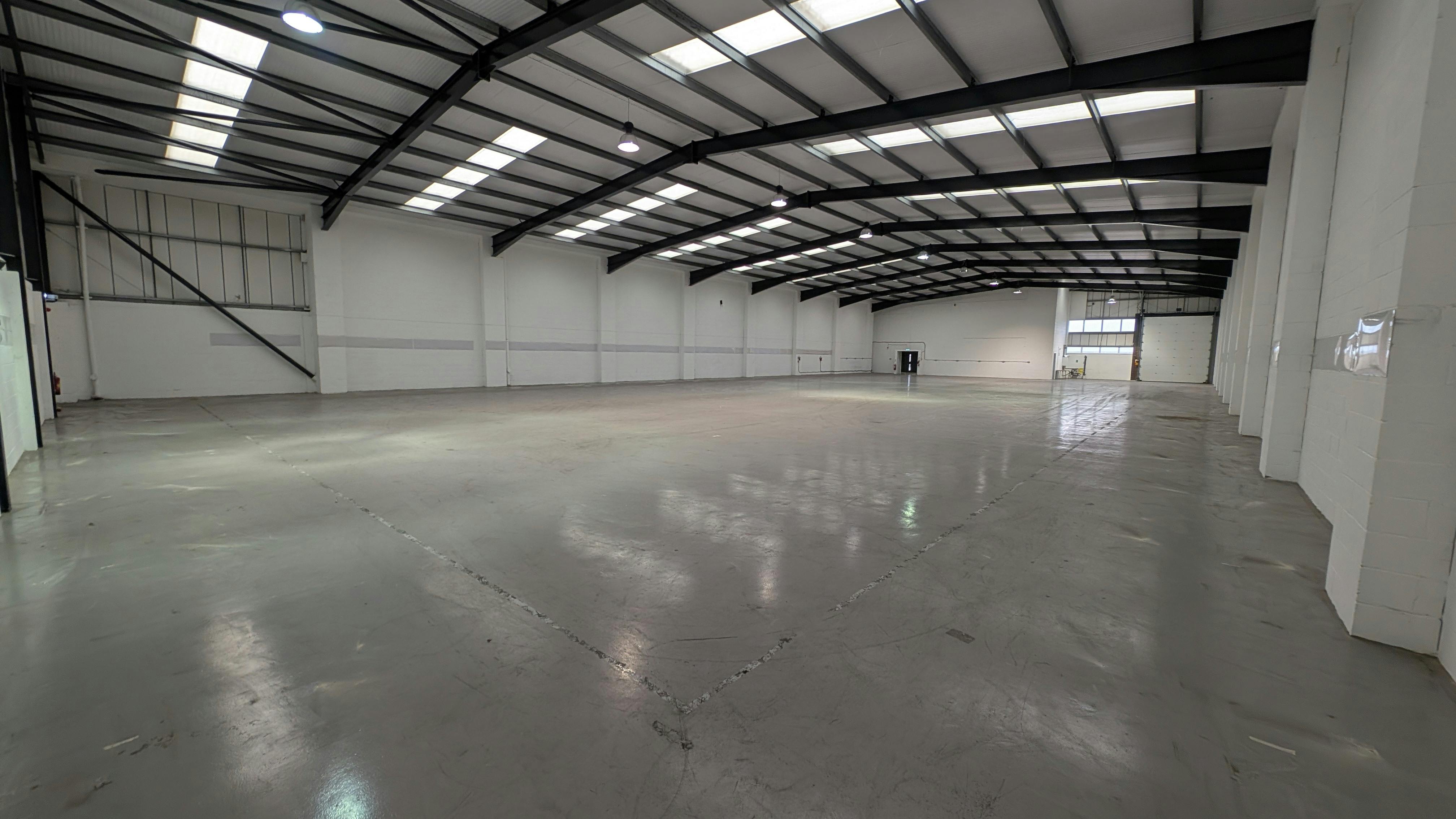 Industrial Unit in Southampton - photo 4
