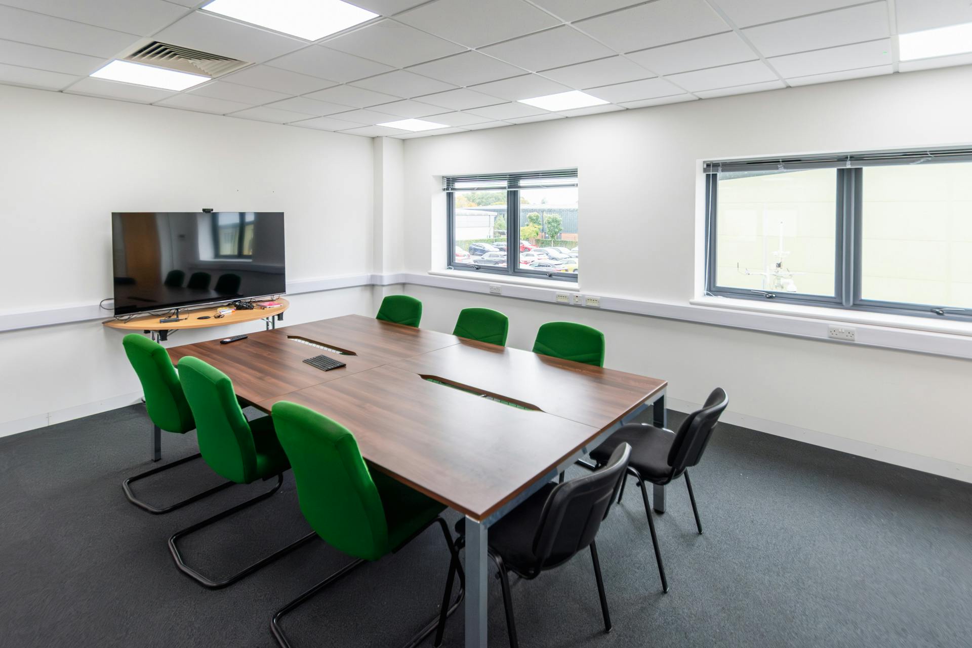 Office in Ringwood - photo 2