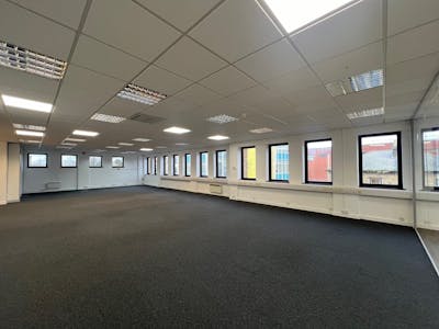 Hathaway House, Finchley Central, Office To Let - 1.jpg