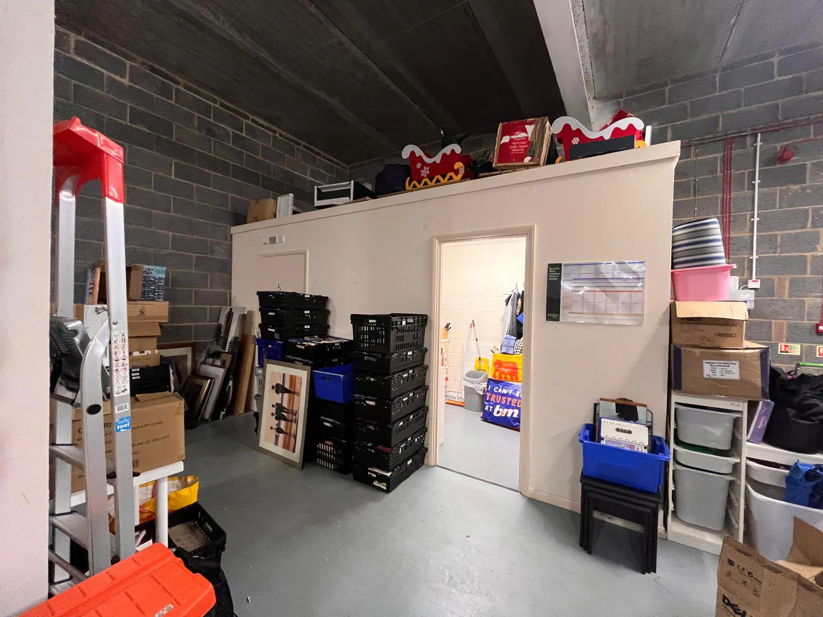 50 Wedgewood Street, Aylesbury, Retail To Let - WhatsApp Image 202.jpeg