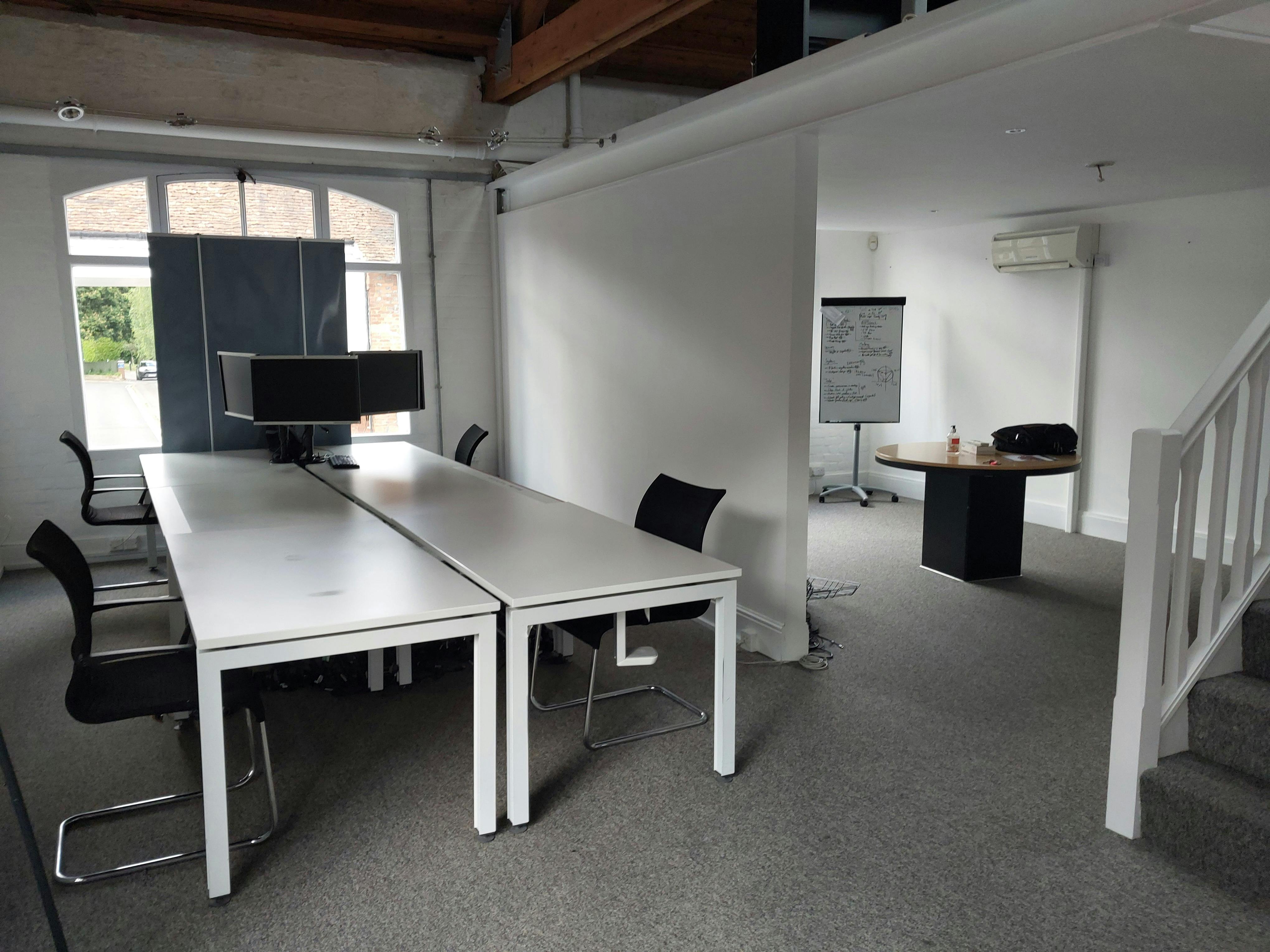 21 Old Brewery Lane, Henley-on-Thames, Offices To Let / For Sale - 1000025770.jpg